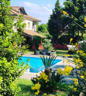 Villa Alessio - Case Vacanza con Piscina sull'Etna